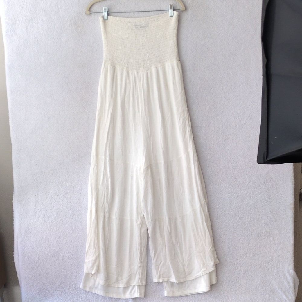 Fourteen Twelve Women's White Smocked Sleeveless Boho Flowy Jumpsuit Size M